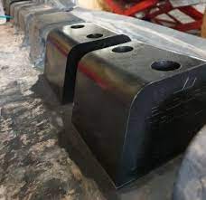 Track reconditioning + mid-rollers, idler & drive wheel reco