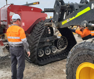 Ag track fitting service